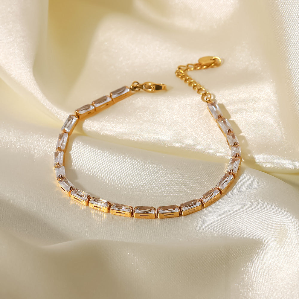 Bracelet pour femme en acier inoxydable avec zircons carrés