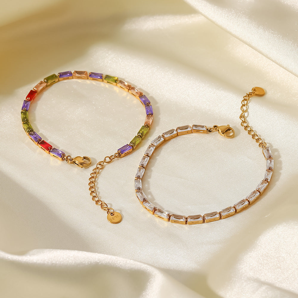 Bracelet pour femme en acier inoxydable avec zircons carrés
